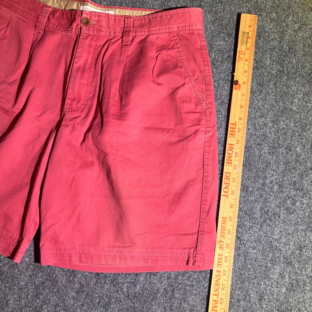 IZOD Saltwater Men’s Red Chino Shorts Size 38 Classic Casual Flat Front